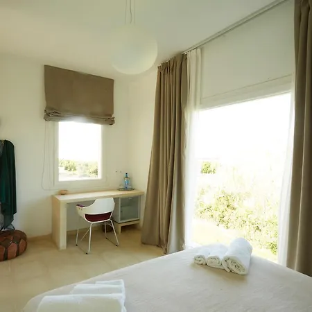 Acantha Boutique Ereikoussa